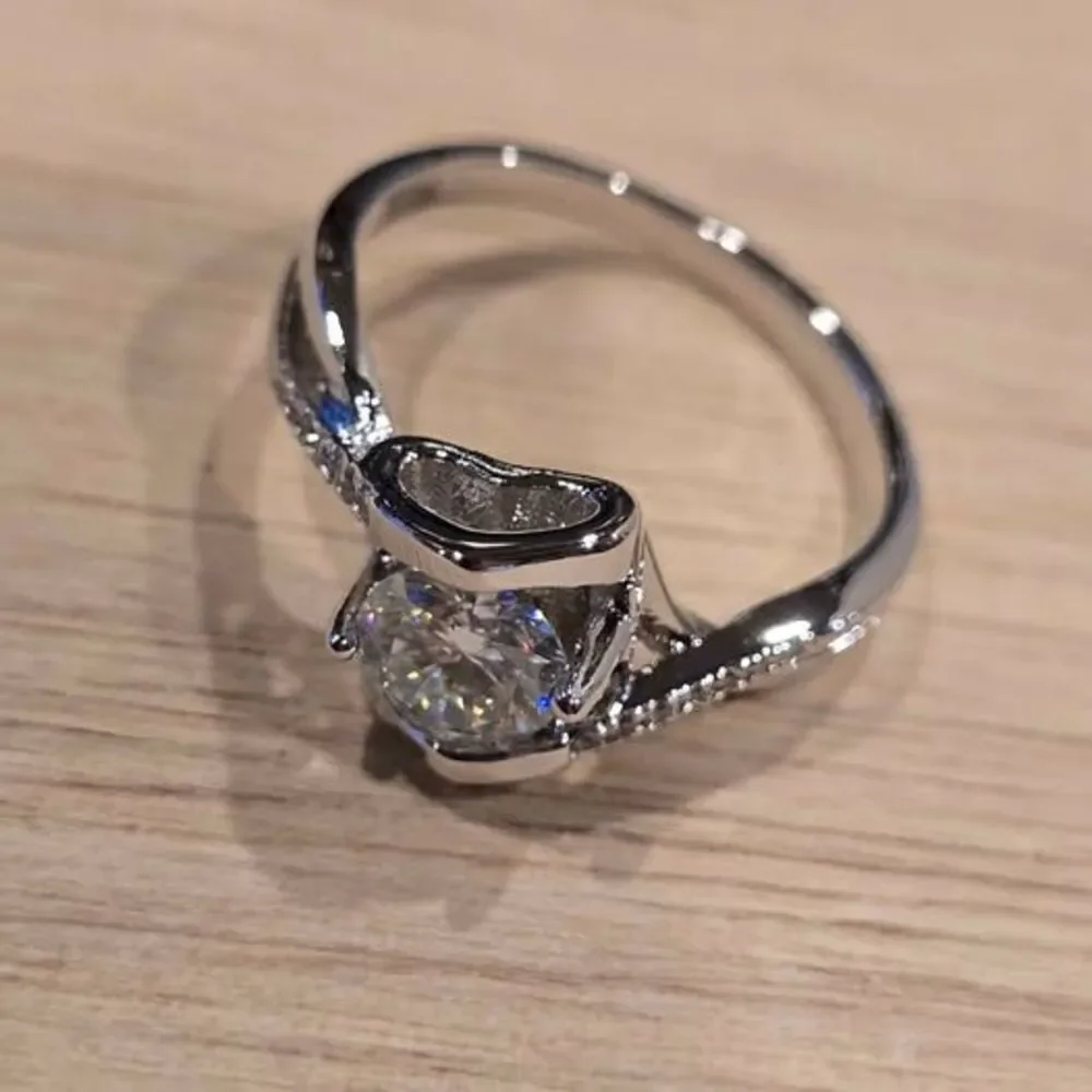 Silver Moissanite Engagement Ring. Size 9